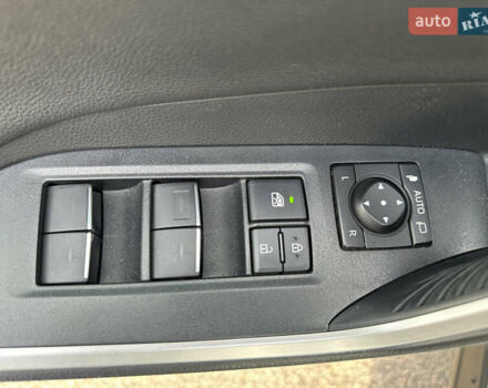 Белый Тойота РАВ 4, объемом двигателя 1.99 л и пробегом 51 тыс. км за 37500 $, фото 24 на Automoto.ua