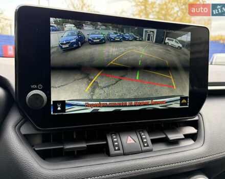 Белый Тойота РАВ 4, объемом двигателя 1.99 л и пробегом 24 тыс. км за 35900 $, фото 13 на Automoto.ua