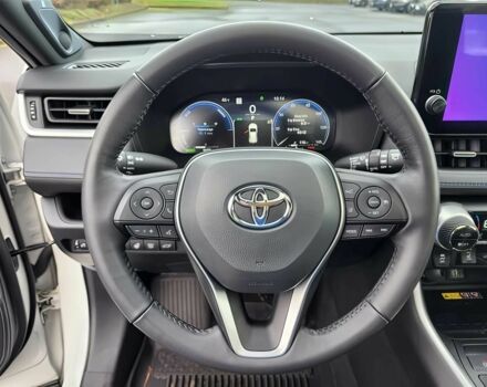 Білий Тойота РАВ 4, об'ємом двигуна 0 л та пробігом 16 тис. км за 12800 $, фото 8 на Automoto.ua