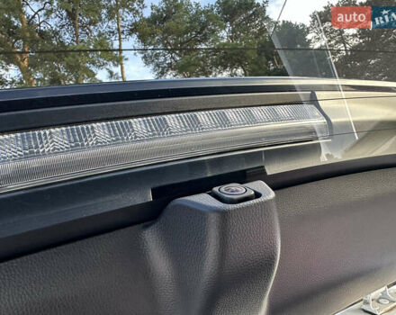 Білий Тойота РАВ 4, об'ємом двигуна 2.49 л та пробігом 36 тис. км за 43750 $, фото 44 на Automoto.ua