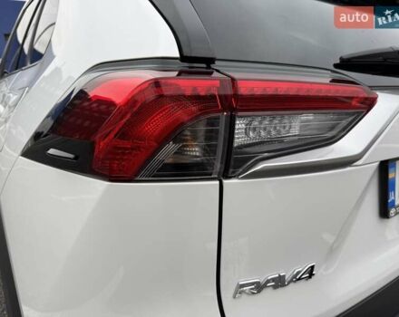 Белый Тойота РАВ 4, объемом двигателя 2.49 л и пробегом 49 тыс. км за 39999 $, фото 12 на Automoto.ua