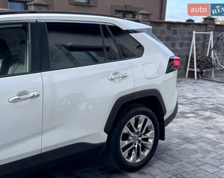 Белый Тойота РАВ 4, объемом двигателя 2.49 л и пробегом 27 тыс. км за 44800 $, фото 13 на Automoto.ua