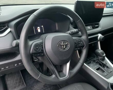 Білий Тойота РАВ 4, об'ємом двигуна 2.49 л та пробігом 75 тис. км за 37900 $, фото 57 на Automoto.ua