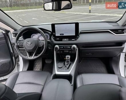 Белый Тойота РАВ 4, объемом двигателя 2.49 л и пробегом 49 тыс. км за 39999 $, фото 15 на Automoto.ua