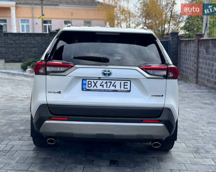 Белый Тойота РАВ 4, объемом двигателя 2.49 л и пробегом 27 тыс. км за 44800 $, фото 4 на Automoto.ua