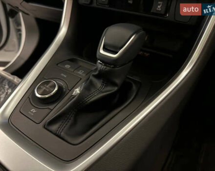 Белый Тойота РАВ 4, объемом двигателя 2.49 л и пробегом 1 тыс. км за 43800 $, фото 9 на Automoto.ua