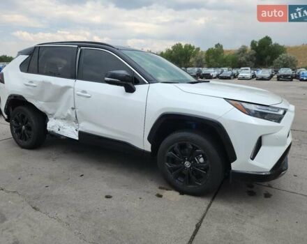 Белый Тойота РАВ 4, объемом двигателя 2.5 л и пробегом 20 тыс. км за 24997 $, фото 2 на Automoto.ua