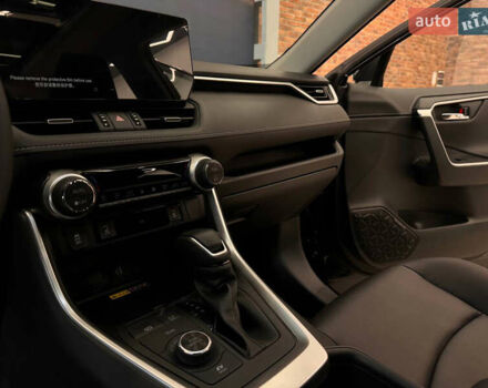 Белый Тойота РАВ 4, объемом двигателя 2.49 л и пробегом 1 тыс. км за 43800 $, фото 13 на Automoto.ua