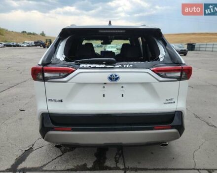 Белый Тойота РАВ 4, объемом двигателя 2.5 л и пробегом 20 тыс. км за 24997 $, фото 4 на Automoto.ua