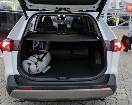 Білий Тойота РАВ 4, об'ємом двигуна 2.49 л та пробігом 32 тис. км за 37500 $, фото 8 на Automoto.ua