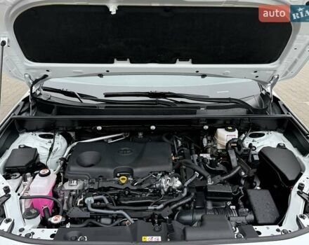 Белый Тойота РАВ 4, объемом двигателя 2.49 л и пробегом 75 тыс. км за 36500 $, фото 20 на Automoto.ua