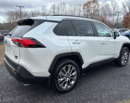 Белый Тойота РАВ 4, объемом двигателя 2.5 л и пробегом 12 тыс. км за 20000 $, фото 3 на Automoto.ua