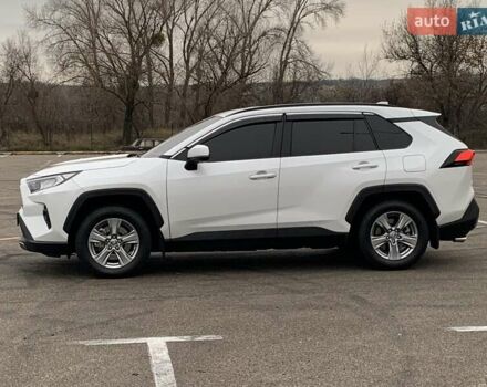 Білий Тойота РАВ 4, об'ємом двигуна 2.49 л та пробігом 75 тис. км за 37900 $, фото 23 на Automoto.ua