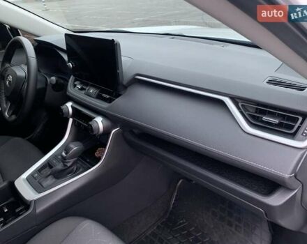 Білий Тойота РАВ 4, об'ємом двигуна 2.49 л та пробігом 75 тис. км за 37900 $, фото 60 на Automoto.ua