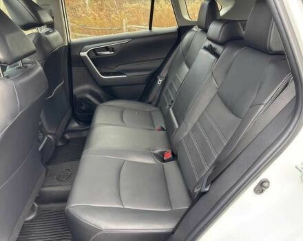 Белый Тойота РАВ 4, объемом двигателя 2.5 л и пробегом 12 тыс. км за 20000 $, фото 11 на Automoto.ua