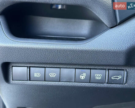 Білий Тойота РАВ 4, об'ємом двигуна 2.49 л та пробігом 36 тис. км за 43750 $, фото 37 на Automoto.ua