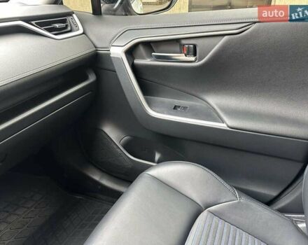 Білий Тойота РАВ 4, об'ємом двигуна 2.49 л та пробігом 23 тис. км за 42500 $, фото 16 на Automoto.ua