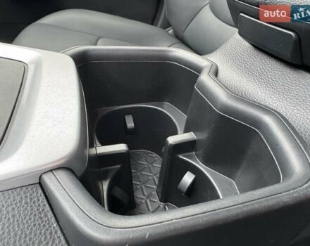 Белый Тойота РАВ 4, объемом двигателя 2.49 л и пробегом 49 тыс. км за 39999 $, фото 46 на Automoto.ua