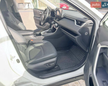 Белый Тойота РАВ 4, объемом двигателя 2.49 л и пробегом 27 тыс. км за 44800 $, фото 15 на Automoto.ua