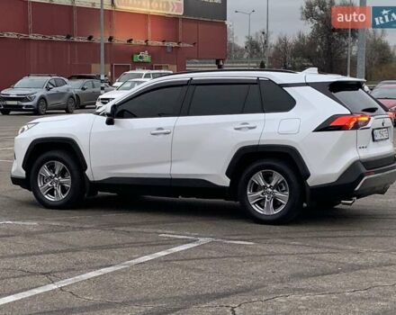 Білий Тойота РАВ 4, об'ємом двигуна 2.49 л та пробігом 75 тис. км за 37900 $, фото 26 на Automoto.ua