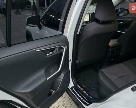 Білий Тойота РАВ 4, об'ємом двигуна 2.49 л та пробігом 32 тис. км за 37500 $, фото 16 на Automoto.ua