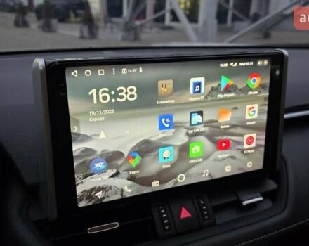 Білий Тойота РАВ 4, об'ємом двигуна 2.49 л та пробігом 32 тис. км за 37500 $, фото 12 на Automoto.ua