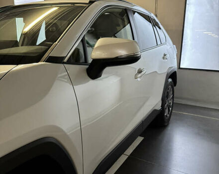 Белый Тойота РАВ 4, объемом двигателя 1.99 л и пробегом 37 тыс. км за 34900 $, фото 4 на Automoto.ua