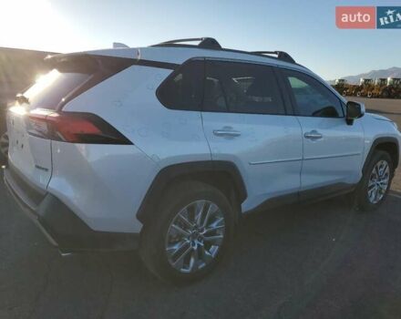 Білий Тойота РАВ 4, об'ємом двигуна 2.49 л та пробігом 57 тис. км за 12700 $, фото 2 на Automoto.ua