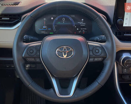 Белый Тойота РАВ 4, объемом двигателя 2.49 л и пробегом 13 тыс. км за 45243 $, фото 12 на Automoto.ua