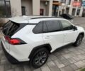 Белый Тойота РАВ 4, объемом двигателя 2.49 л и пробегом 49 тыс. км за 39999 $, фото 3 на Automoto.ua