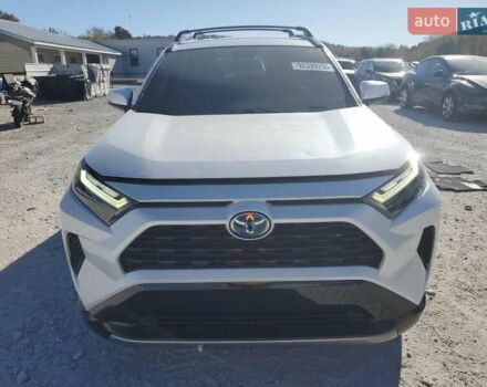 Белый Тойота РАВ 4, объемом двигателя 2.5 л и пробегом 46 тыс. км за 11000 $, фото 4 на Automoto.ua