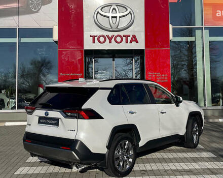 Белый Тойота РАВ 4, объемом двигателя 2.49 л и пробегом 13 тыс. км за 45243 $, фото 17 на Automoto.ua