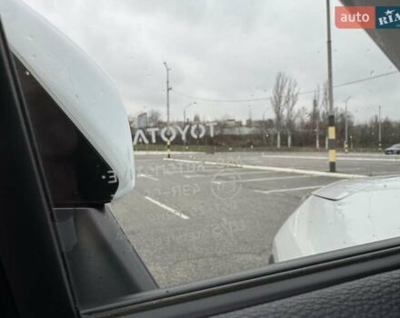 Белый Тойота РАВ 4, объемом двигателя 2.49 л и пробегом 49 тыс. км за 39999 $, фото 8 на Automoto.ua