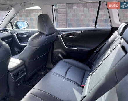 Белый Тойота РАВ 4, объемом двигателя 2.49 л и пробегом 27 тыс. км за 44800 $, фото 20 на Automoto.ua