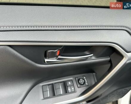 Білий Тойота РАВ 4, об'ємом двигуна 2.49 л та пробігом 23 тис. км за 42500 $, фото 20 на Automoto.ua