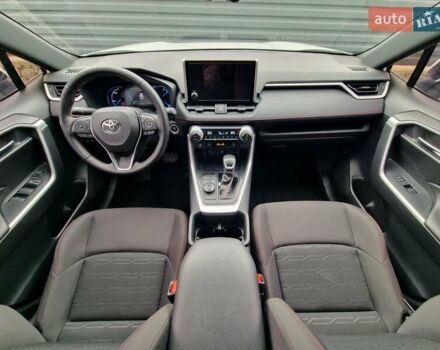 Білий Тойота РАВ 4, об'ємом двигуна 2.5 л та пробігом 23 тис. км за 39500 $, фото 8 на Automoto.ua