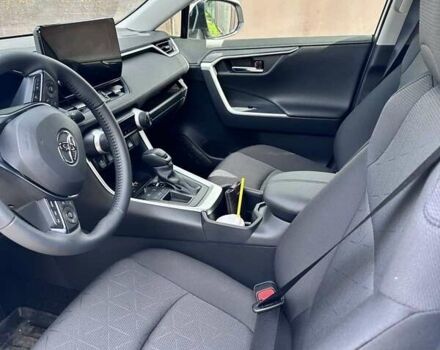 Белый Тойота РАВ 4, объемом двигателя 1.99 л и пробегом 8 тыс. км за 40000 $, фото 5 на Automoto.ua