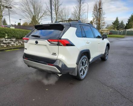 Білий Тойота РАВ 4, об'ємом двигуна 0 л та пробігом 16 тис. км за 12800 $, фото 3 на Automoto.ua