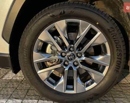 Белый Тойота РАВ 4, объемом двигателя 2.49 л и пробегом 13 тыс. км за 45243 $, фото 15 на Automoto.ua