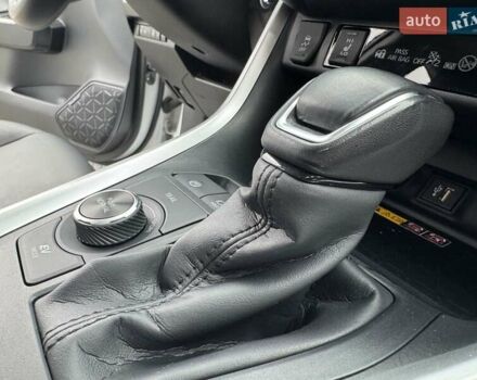 Белый Тойота РАВ 4, объемом двигателя 2.49 л и пробегом 49 тыс. км за 39999 $, фото 37 на Automoto.ua