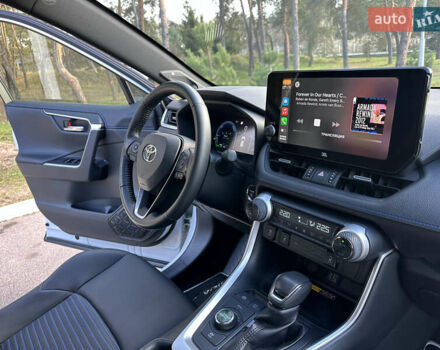 Білий Тойота РАВ 4, об'ємом двигуна 2.49 л та пробігом 36 тис. км за 43750 $, фото 27 на Automoto.ua