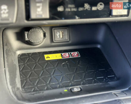 Білий Тойота РАВ 4, об'ємом двигуна 2.49 л та пробігом 36 тис. км за 43750 $, фото 36 на Automoto.ua