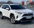 Белый Тойота РАВ 4, объемом двигателя 2.49 л и пробегом 76 тыс. км за 35950 $, фото 1 на Automoto.ua