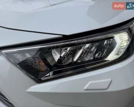 Белый Тойота РАВ 4, объемом двигателя 2.49 л и пробегом 49 тыс. км за 39999 $, фото 6 на Automoto.ua