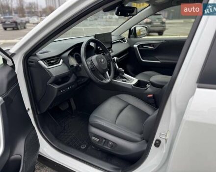 Белый Тойота РАВ 4, объемом двигателя 2.49 л и пробегом 49 тыс. км за 39999 $, фото 17 на Automoto.ua