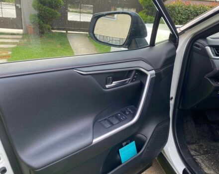 Білий Тойота РАВ 4, об'ємом двигуна 2.5 л та пробігом 37 тис. км за 21100 $, фото 14 на Automoto.ua