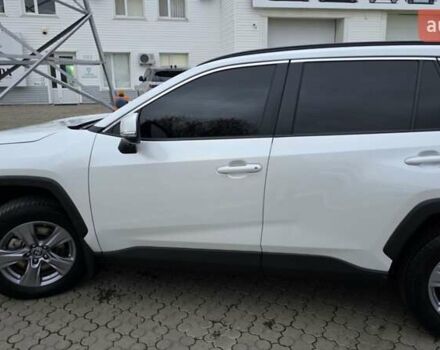 Білий Тойота РАВ 4, об'ємом двигуна 2.49 л та пробігом 32 тис. км за 37500 $, фото 1 на Automoto.ua