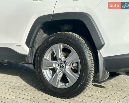 Білий Тойота РАВ 4, об'ємом двигуна 2.5 л та пробігом 27 тис. км за 34000 $, фото 37 на Automoto.ua