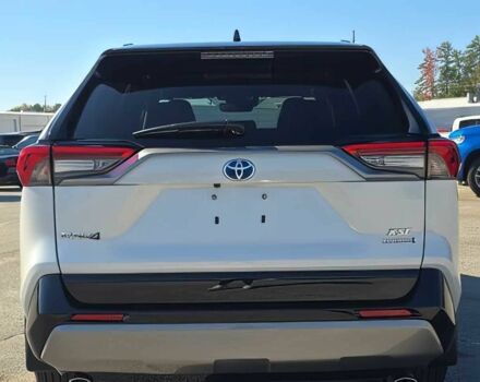 Белый Тойота РАВ 4, объемом двигателя 0 л и пробегом 11 тыс. км за 18000 $, фото 5 на Automoto.ua