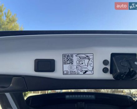 Белый Тойота РАВ 4, объемом двигателя 2.49 л и пробегом 32 тыс. км за 44900 $, фото 18 на Automoto.ua